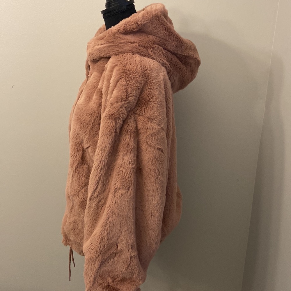 Gorgeous/Cozy Lucky Brand Faux Fur Jacket, Dusty Rose, Size Large - Picture 7 of 15